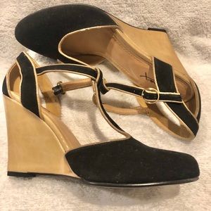 Go Max black Micro suede T strap wedges